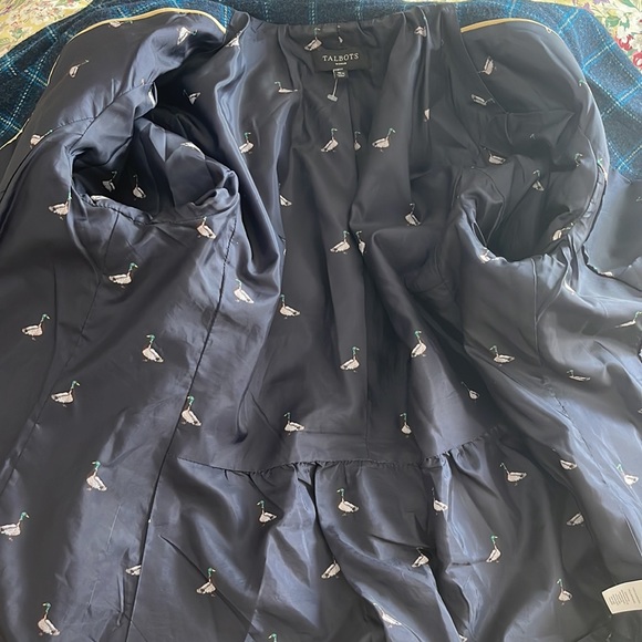 Talbots blue plaid blazer w basket weave buttons - Picture 6 of 12